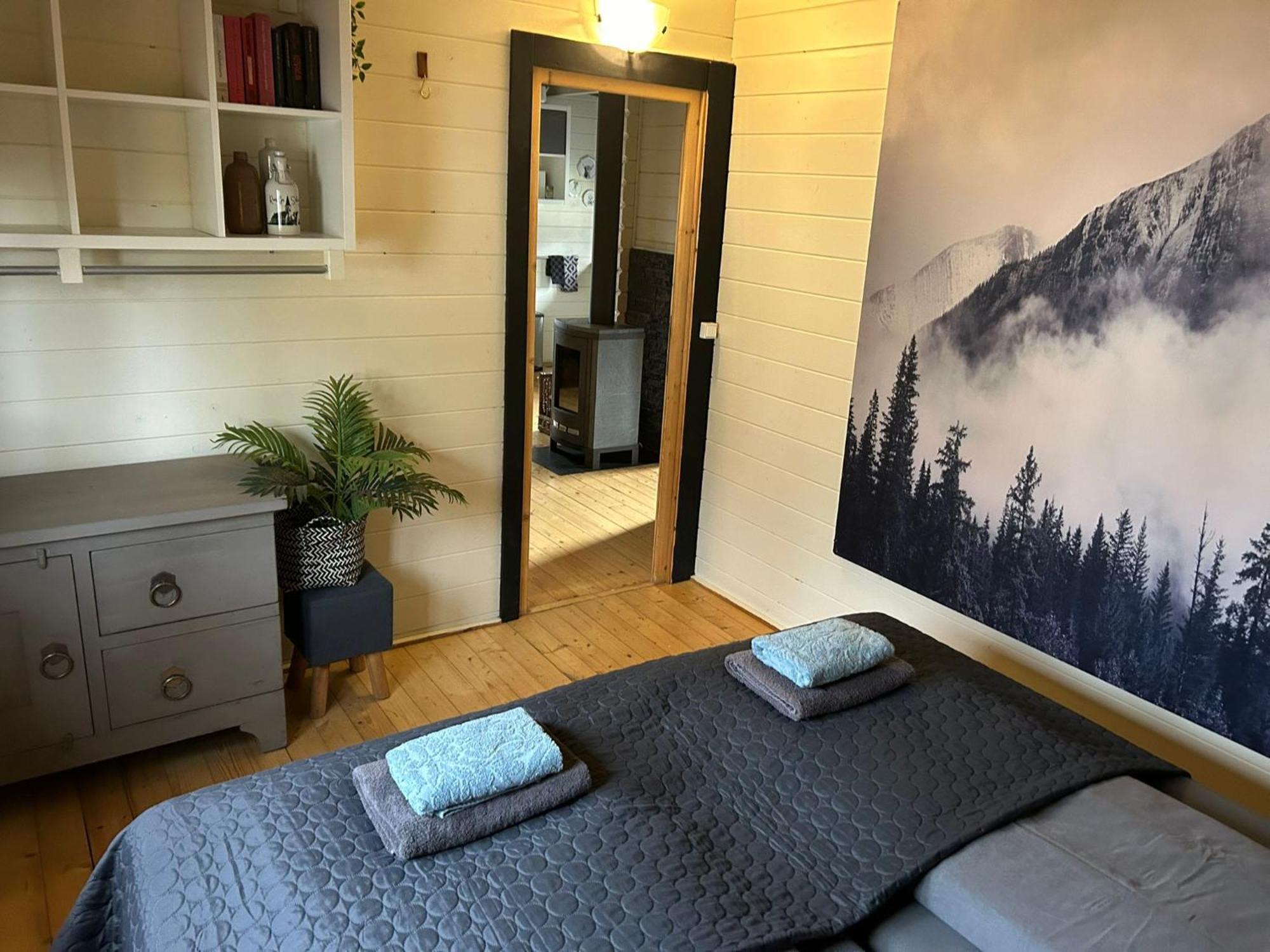 Carpe Diem, Het Ruime Chalet Met Houtkachel Nabij Wildlands Emmen Schoonebeek Exterior foto